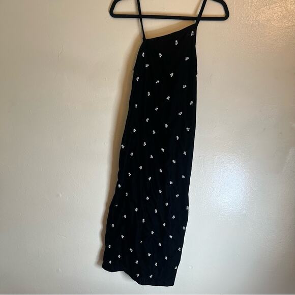 Urban Outfitters Velvet Pearl Beaded Midi Dress Black NWT - Picture 2 of 10